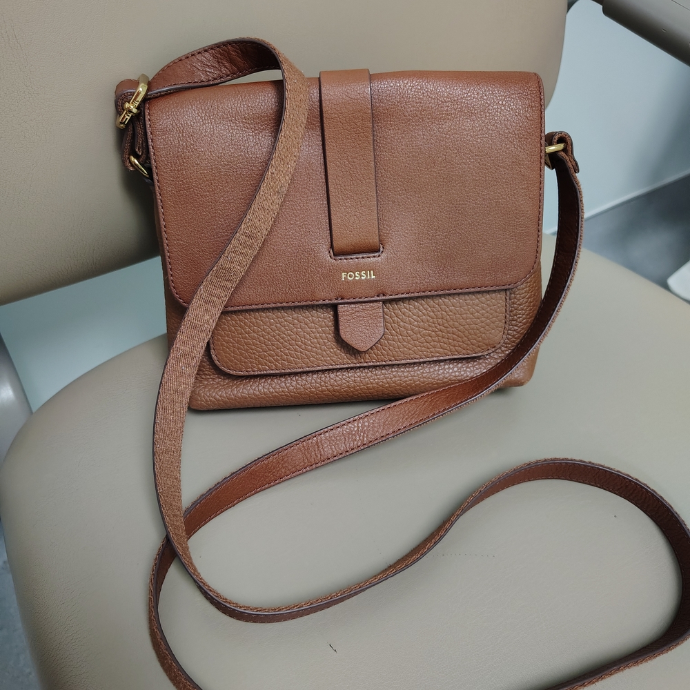 Fossil Tan Leather Shoulder Bag